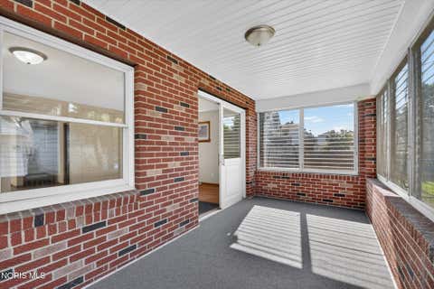 Tiny photo for 314 W Poinsetta Avenue, Toledo, OH 43612 (MLS # 10012053)