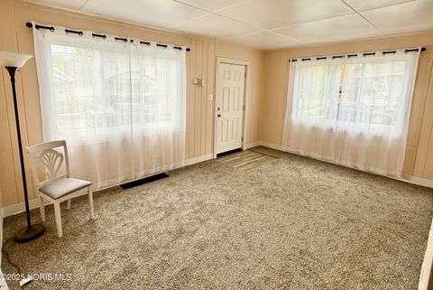 Tiny photo for 1814 Balkan Place, Toledo, OH 43613 (MLS # 10002163)