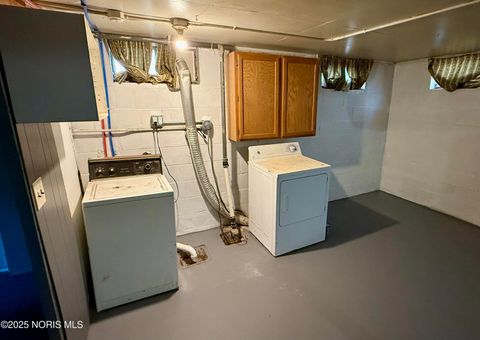 Tiny photo for 1814 Balkan Place, Toledo, OH 43613 (MLS # 10002163)