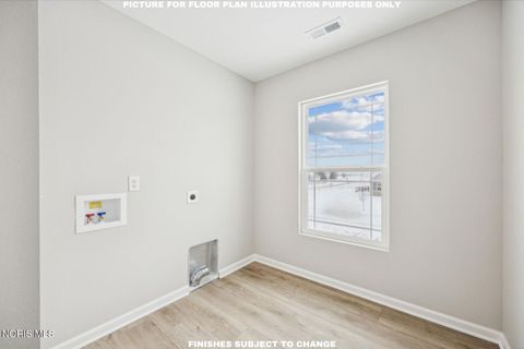 Tiny photo for 133 Valley Hall Drive, Perrysburg, OH 43551 (MLS # 10005751)