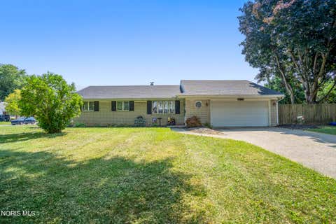 Photo of 2048 Mayport Drive, Toledo, OH 43611 (MLS # 10011284)