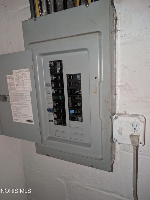 Tiny photo for 1816 Loxley Road, Toledo, OH 43613 (MLS # 10004316)