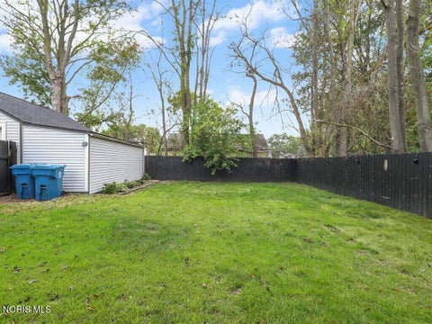 Tiny photo for 5426 W Alexis Road, Sylvania, OH 43560 (MLS # 10011329)