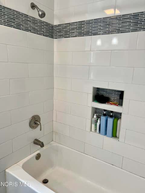 Tiny photo for 705 Meadow Springs Court, Maumee, OH 43537 (MLS # 10011323)