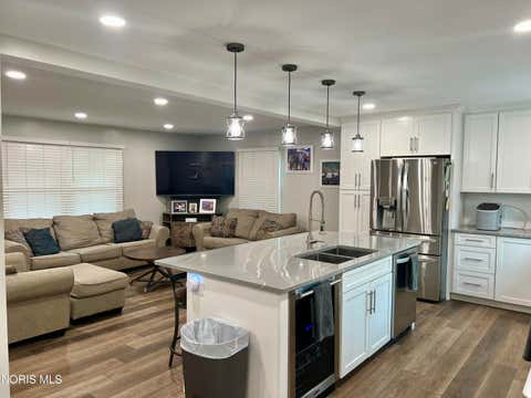 Tiny photo for 705 Meadow Springs Court, Maumee, OH 43537 (MLS # 10011323)