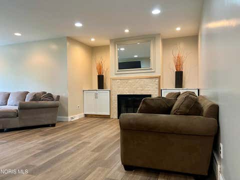 Tiny photo for 705 Meadow Springs Court, Maumee, OH 43537 (MLS # 10011323)