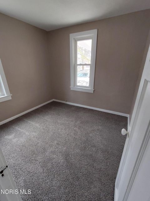 Tiny photo for 6043 Pickard Drive, Toledo, OH 43613 (MLS # 10005512)