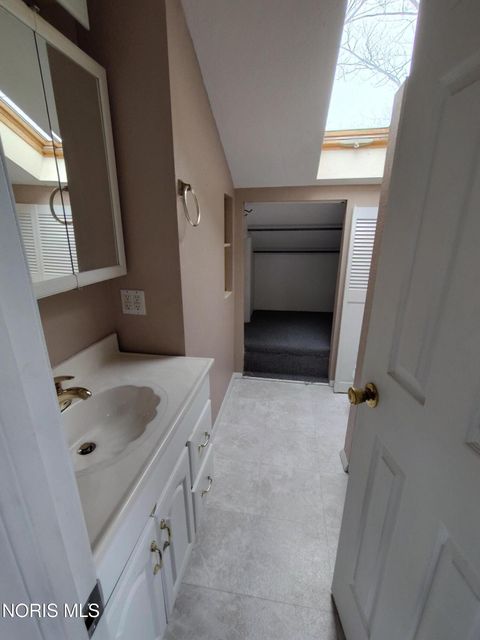 Tiny photo for 6043 Pickard Drive, Toledo, OH 43613 (MLS # 10005512)