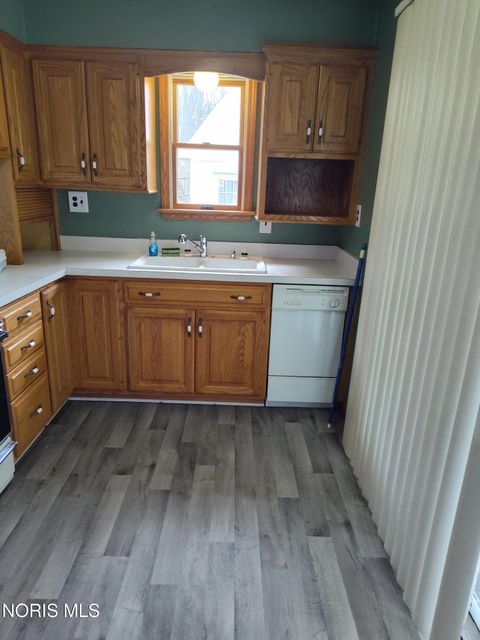 Tiny photo for 6043 Pickard Drive, Toledo, OH 43613 (MLS # 10005512)