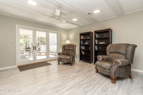 Tiny photo for 2526 Valley Brook Drive, Toledo, OH 43615 (MLS # 10000559)