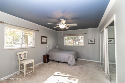 Tiny photo for 2526 Valley Brook Drive, Toledo, OH 43615 (MLS # 10000559)