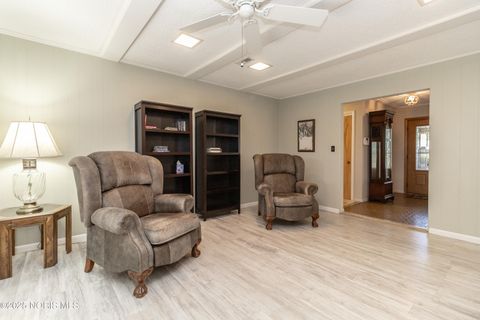 Tiny photo for 2526 Valley Brook Drive, Toledo, OH 43615 (MLS # 10000559)