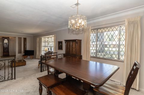 Tiny photo for 2526 Valley Brook Drive, Toledo, OH 43615 (MLS # 10000559)