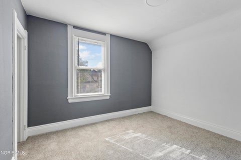 Tiny photo for 3244 Glenwood Avenue, Toledo, OH 43610 (MLS # 10012924)