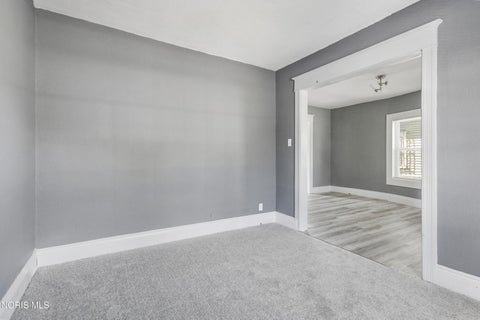 Tiny photo for 3244 Glenwood Avenue, Toledo, OH 43610 (MLS # 10012924)