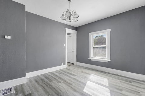 Tiny photo for 3244 Glenwood Avenue, Toledo, OH 43610 (MLS # 10012924)