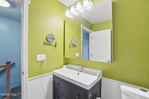 Tiny photo for 728 Fairway Drive #5, Wauseon, OH 43567 (MLS # 10007706)