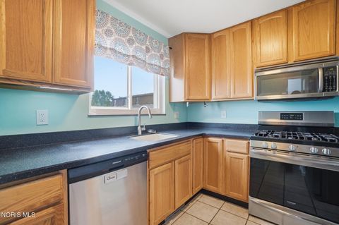 Tiny photo for 728 Fairway Drive #5, Wauseon, OH 43567 (MLS # 10007706)