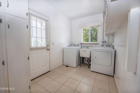 Tiny photo for 2953 Westchester Road, Toledo, OH 43615 (MLS # 10008347)