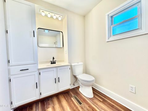 Tiny photo for 5307 Clover Lane, Toledo, OH 43623 (MLS # 10009139)