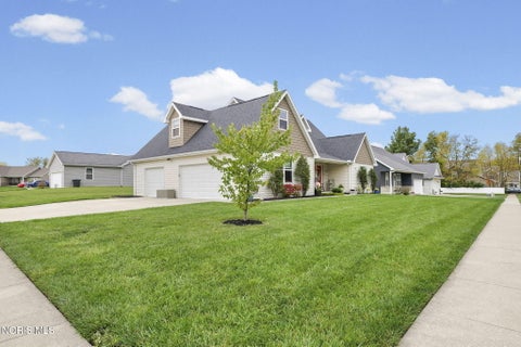 Tiny photo for 238 Thimbleberry Drive, Findlay, OH 45840 (MLS # 10014782)