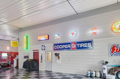 Tiny photo for 2551 Blanchard Avenue, Findlay, OH 45840 (MLS # 10006513)