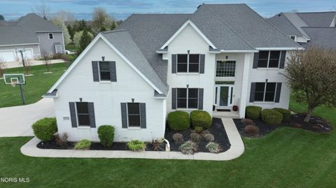 Photo of 8450 Snapdragon Lane, Monclova, OH 43542 (MLS # 10006412)