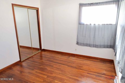 Tiny photo for 4807 Brott Road, Toledo, OH 43613 (MLS # 10004864)