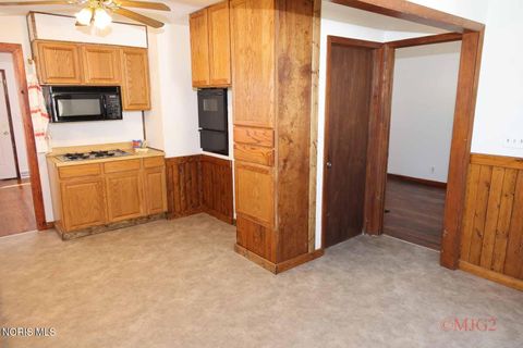 Tiny photo for 4807 Brott Road, Toledo, OH 43613 (MLS # 10004864)