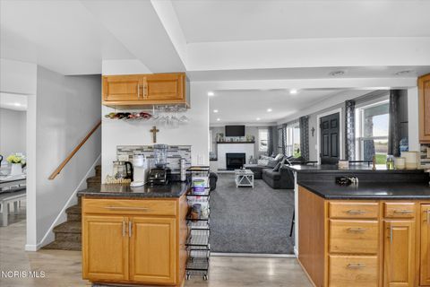 Tiny photo for 1655 Latcha Road, Millbury, OH 43447 (MLS # 10007481)