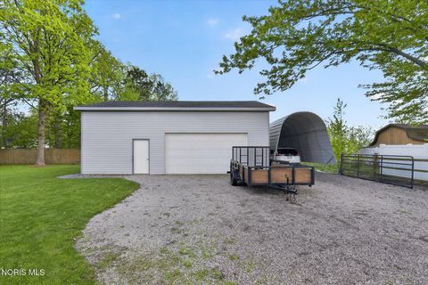 Tiny photo for 1655 Latcha Road, Millbury, OH 43447 (MLS # 10007481)