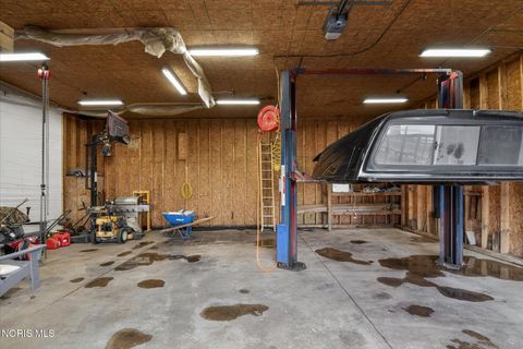 Tiny photo for 1655 Latcha Road, Millbury, OH 43447 (MLS # 10007481)