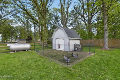 Tiny photo for 1655 Latcha Road, Millbury, OH 43447 (MLS # 10007481)