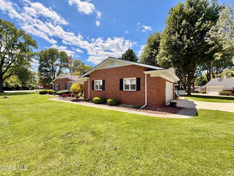 Tiny photo for 1900 Port Clinton Road, Fremont, OH 43420 (MLS # 10007827)