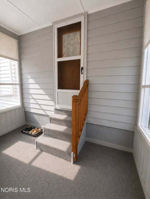 Tiny photo for 5618 Chippewa Road, Toledo, OH 43613 (MLS # 10012130)