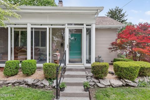 Tiny photo for 110 West Street, Swanton, OH 43558 (MLS # 10007794)