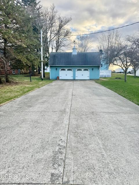 Tiny photo for 782 Walnut Street, New Bavaria, OH 43548 (MLS # 10005491)
