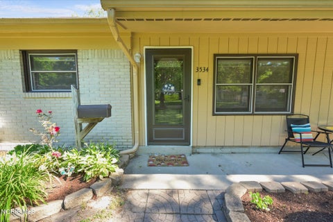 Tiny photo for 3534 Robin Road, Toledo, OH 43623 (MLS # 10008913)