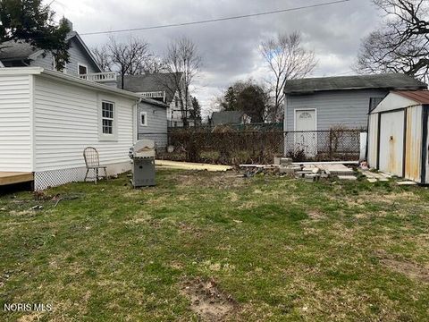 Tiny photo for 1802 Norwood Avenue, Toledo, OH 43607 (MLS # 10005109)
