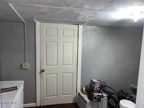 Tiny photo for 1802 Norwood Avenue, Toledo, OH 43607 (MLS # 10005109)