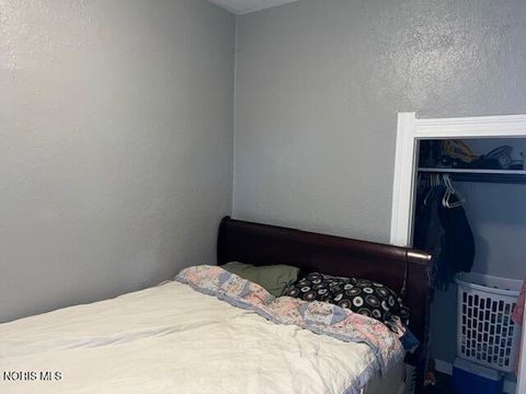 Tiny photo for 1802 Norwood Avenue, Toledo, OH 43607 (MLS # 10005109)