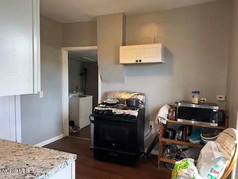 Tiny photo for 1802 Norwood Avenue, Toledo, OH 43607 (MLS # 10005109)