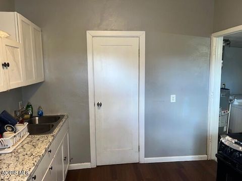 Tiny photo for 1802 Norwood Avenue, Toledo, OH 43607 (MLS # 10005109)