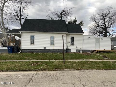 Tiny photo for 1802 Norwood Avenue, Toledo, OH 43607 (MLS # 10005109)