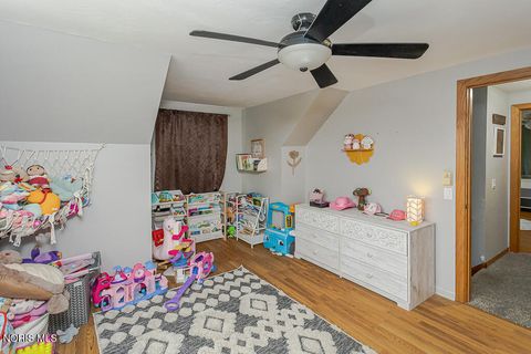 Tiny photo for 337 Crestway Drive, Oregon, OH 43616 (MLS # 10006533)