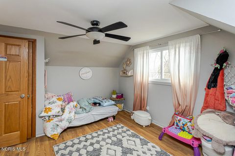 Tiny photo for 337 Crestway Drive, Oregon, OH 43616 (MLS # 10006533)