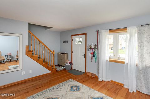 Tiny photo for 337 Crestway Drive, Oregon, OH 43616 (MLS # 10006533)