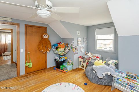 Tiny photo for 337 Crestway Drive, Oregon, OH 43616 (MLS # 10006533)