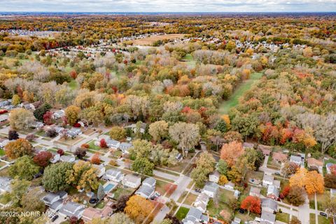 Tiny photo for 2732 Ralphwood Drive, Toledo, OH 43613 (MLS # 10000683)