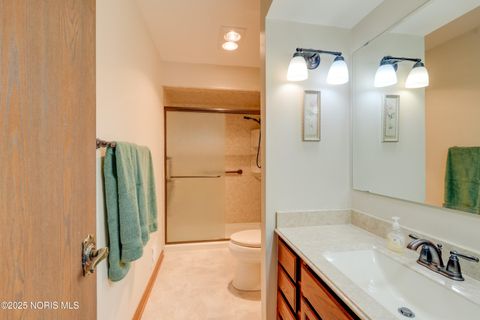 Tiny photo for 2732 Ralphwood Drive, Toledo, OH 43613 (MLS # 10000683)